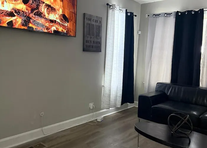 Retreat Apartment Chicago