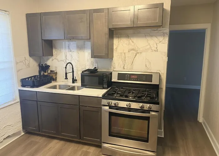 Apartment Retreat *